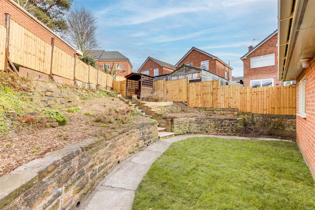 Allwood Gardens, Hucknall, Nottinghamshire, NG15 7RD