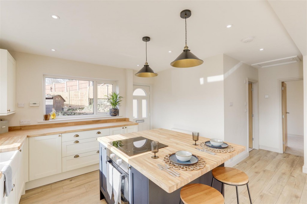 Allwood Gardens, Hucknall, Nottinghamshire, NG15 7RD