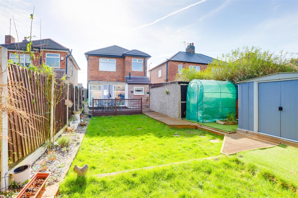 College Street, Long Eaton, Nottinghamshire, NG10 4GN