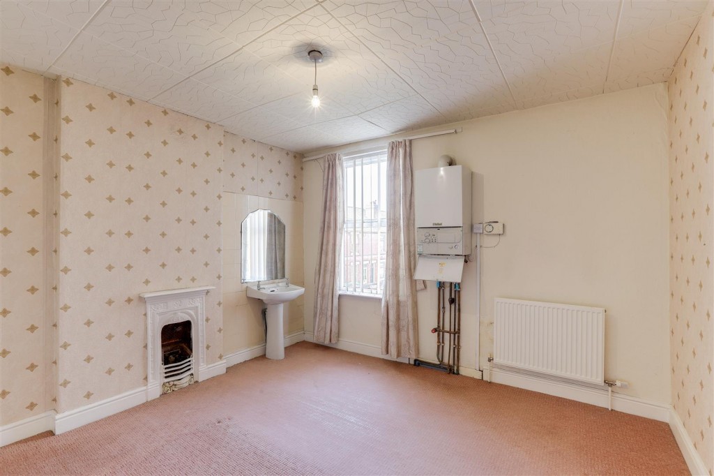 Broomhill Road, Bulwell, Nottinghamshire,NG6 9GX