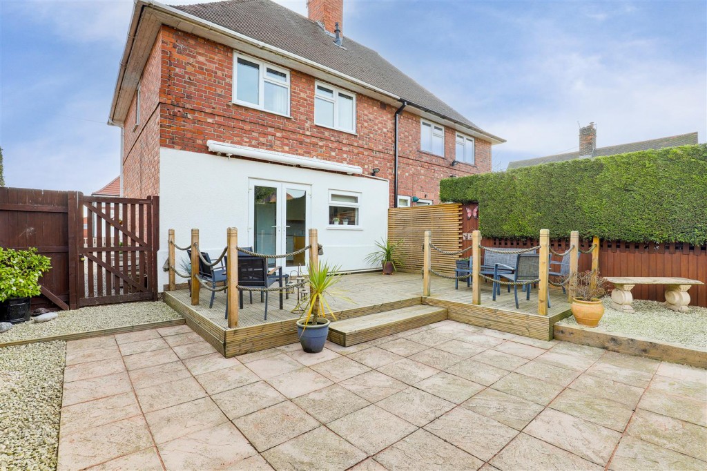 Chester Road, Bakersfield, Nottinghamshire, NG3 7FN
