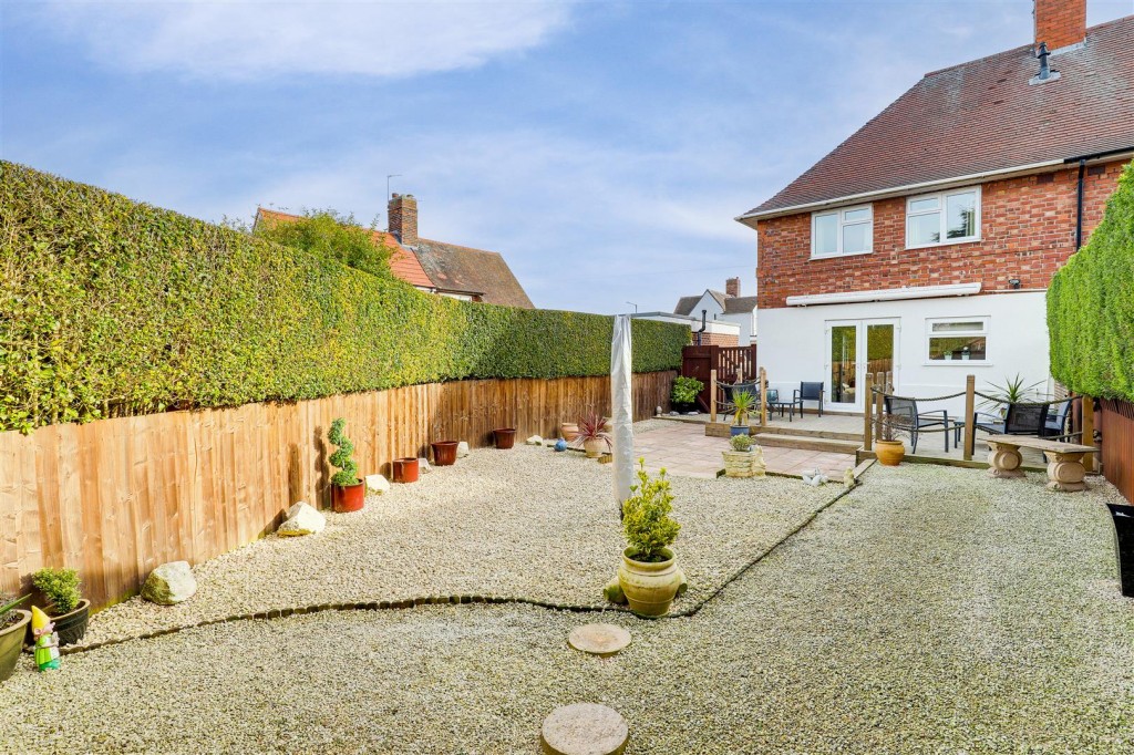 Chester Road, Bakersfield, Nottinghamshire, NG3 7FN