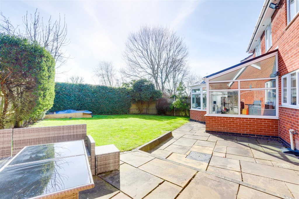 Wychwood Drive, Trowell, Nottinghamshire, NG9 3RB