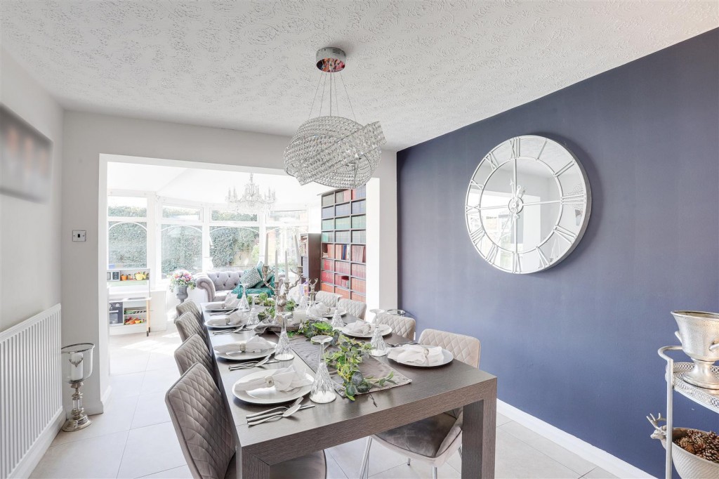 Wychwood Drive, Trowell, Nottinghamshire, NG9 3RB