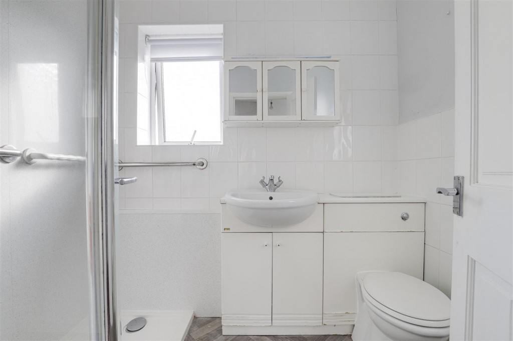 Arnside Road, Bestwood, Nottinghamshire, NG5 5HH