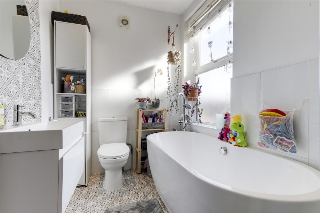 Leonard Avenue, Sherwood, Nottinghamshire, NG5 2LU
