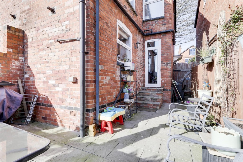 Leonard Avenue, Sherwood, Nottinghamshire, NG5 2LU