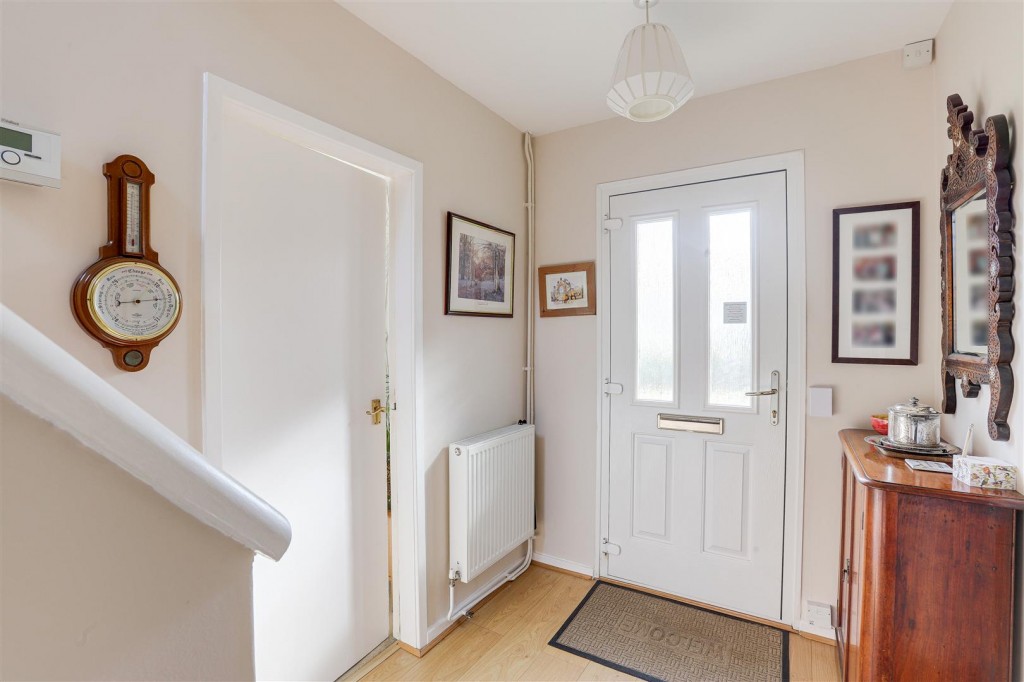 Russell Drive, Wollaton, Nottinghamshire, NG8 2BE
