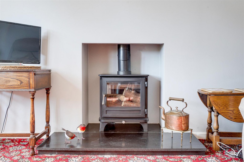 Russell Drive, Wollaton, Nottinghamshire, NG8 2BE