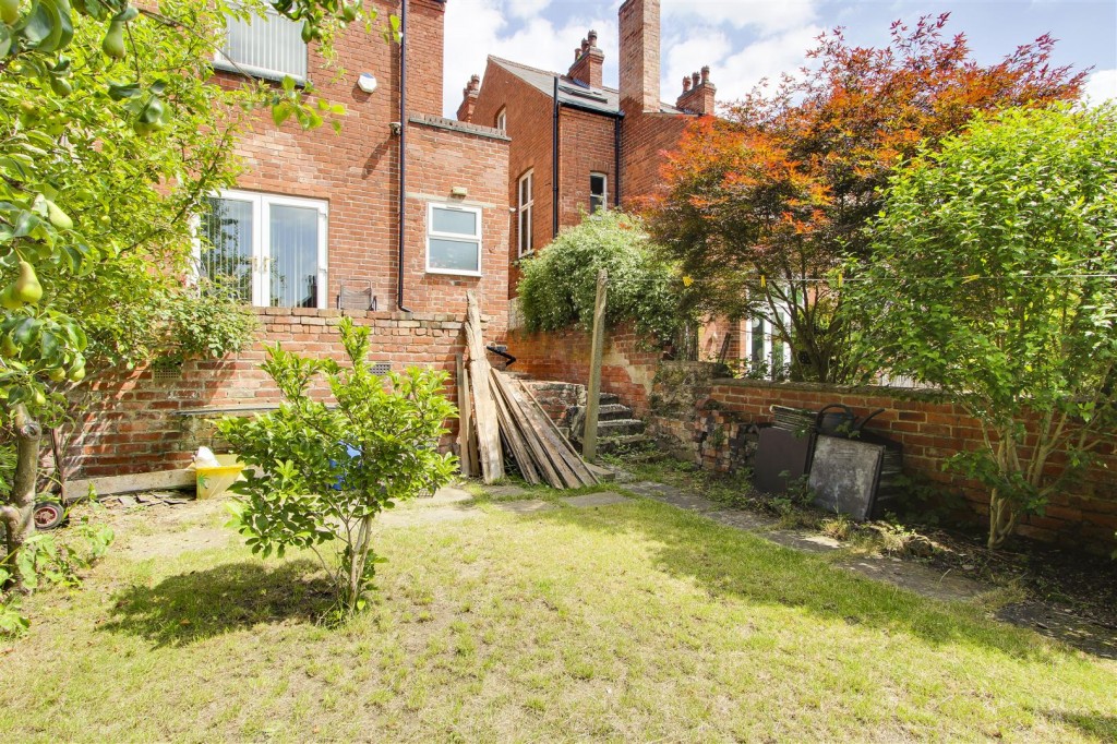 Premier Road, Forest Fields, Nottinghamshire, NG7 6NW