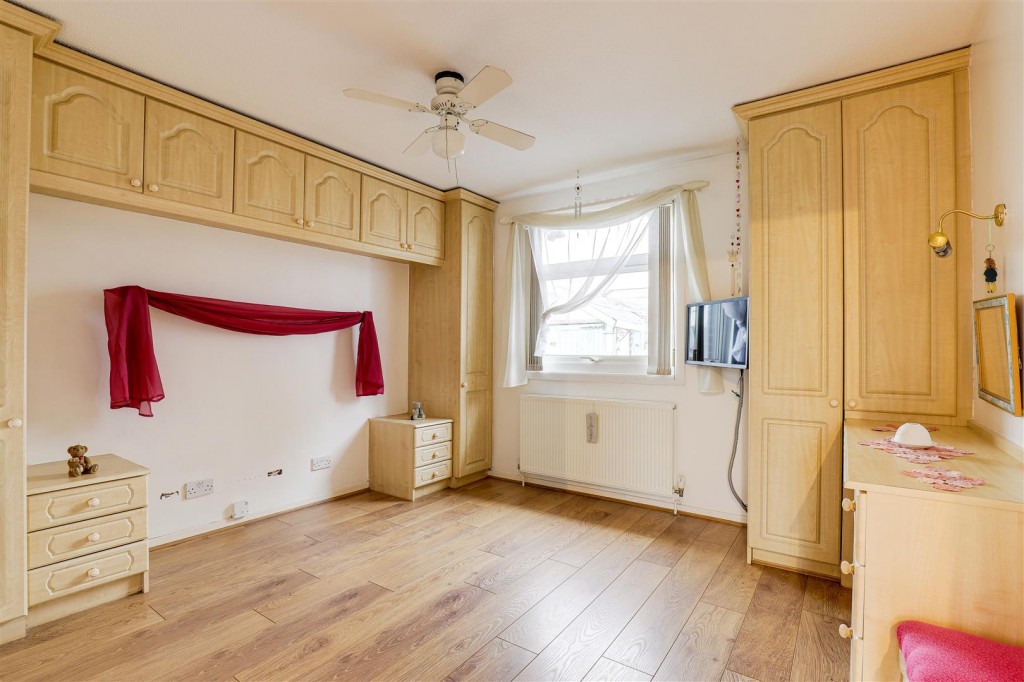 Ranmere Road, Beechdale, Nottinghamshire, NG8 3GF