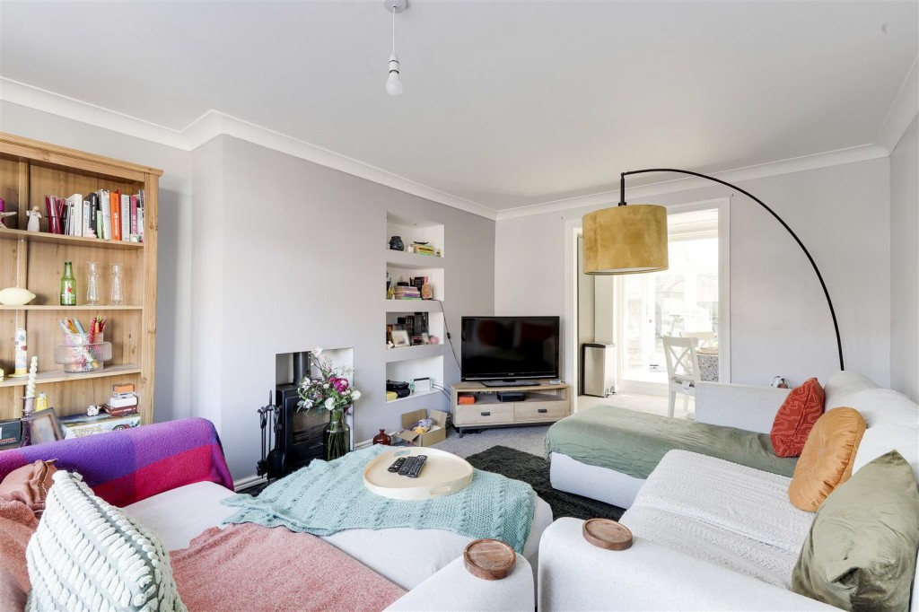 Maidens Dale, Arnold, Nottinghamshire, NG5 8LQ