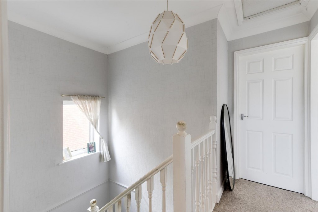 Maidens Dale, Arnold, Nottinghamshire, NG5 8LQ