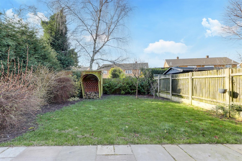 Maidens Dale, Arnold, Nottinghamshire, NG5 8LQ