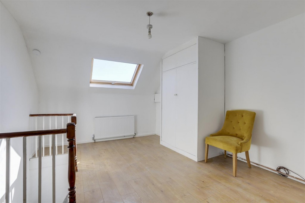 Wilton Terrace, Basford, Nottinghamshire, NG6 0EQ