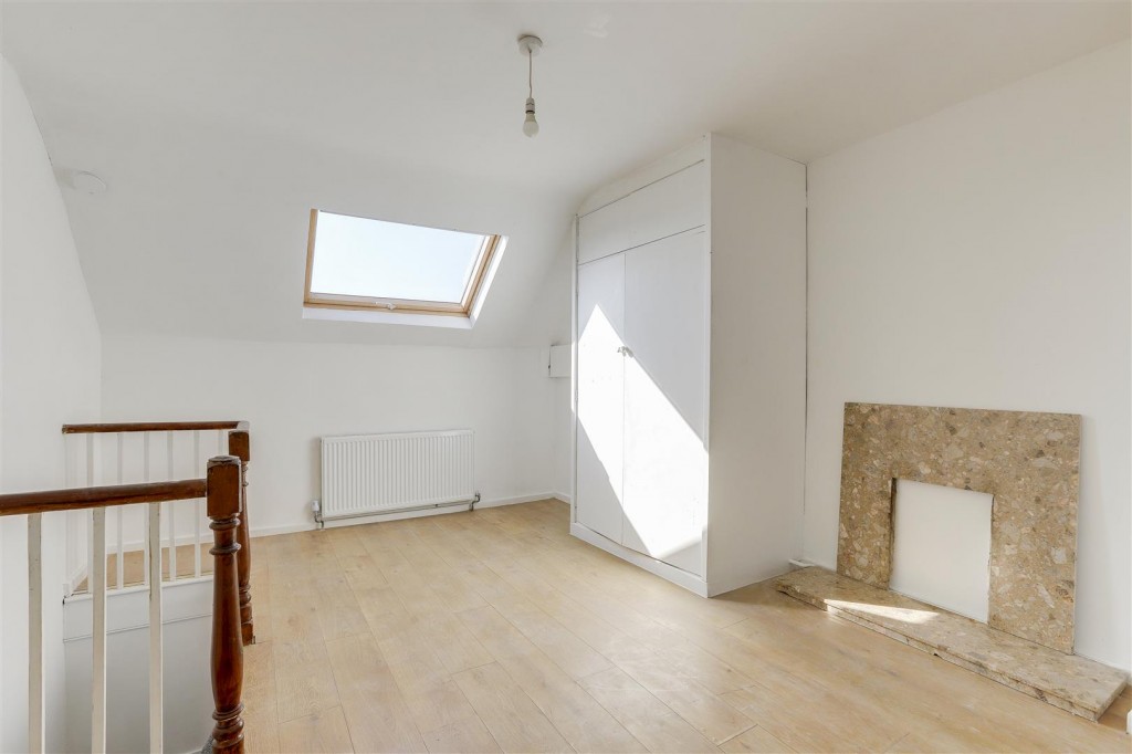 Wilton Terrace, Basford, Nottinghamshire, NG6 0EQ