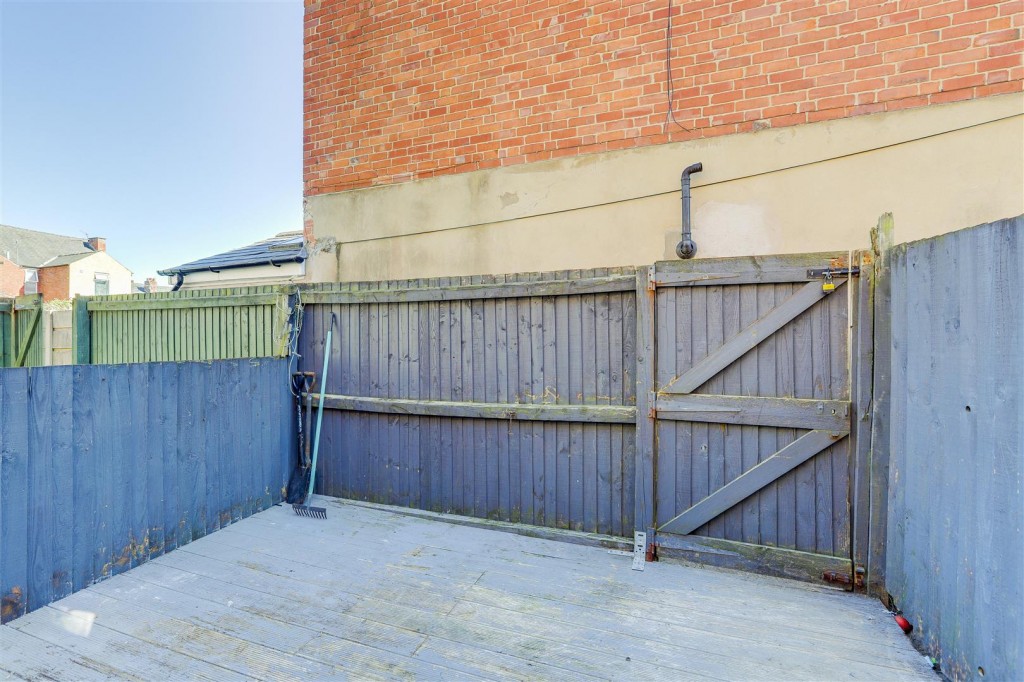Wilton Terrace, Basford, Nottinghamshire, NG6 0EQ