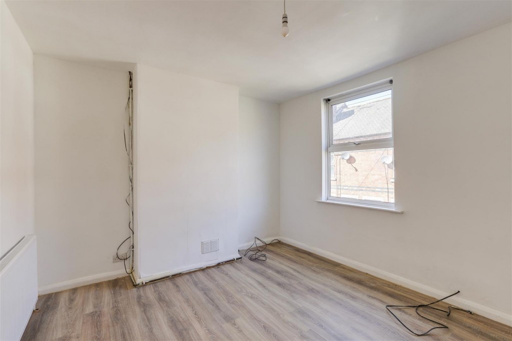 Wilton Terrace, Basford, Nottinghamshire, NG6 0EQ