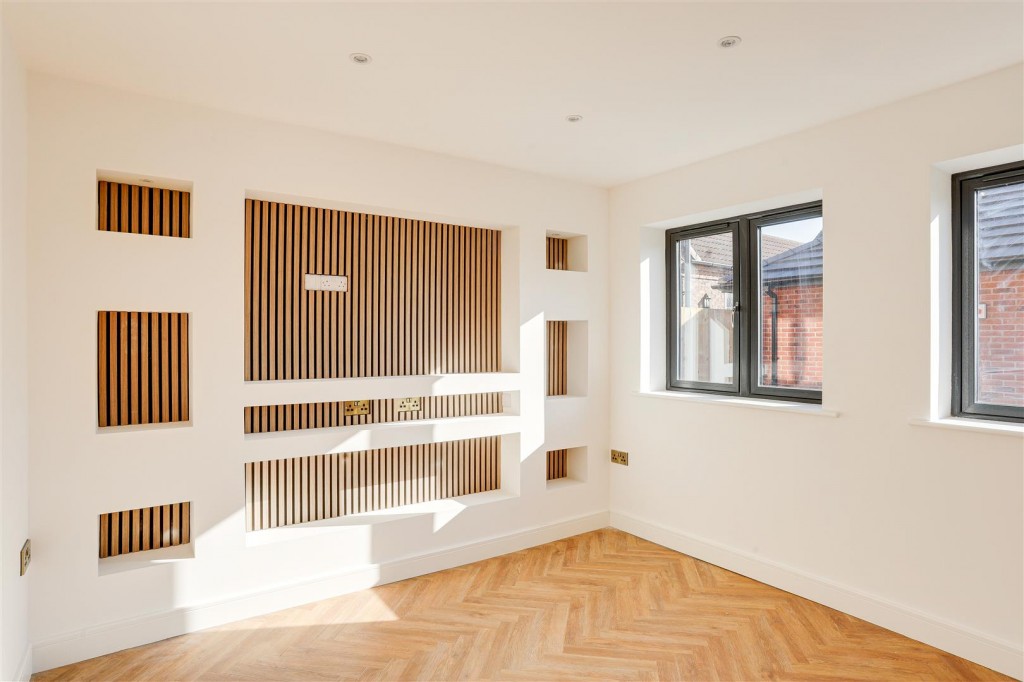 Marsham Drive, Arnold, Nottinghamshire, NG5 6TB