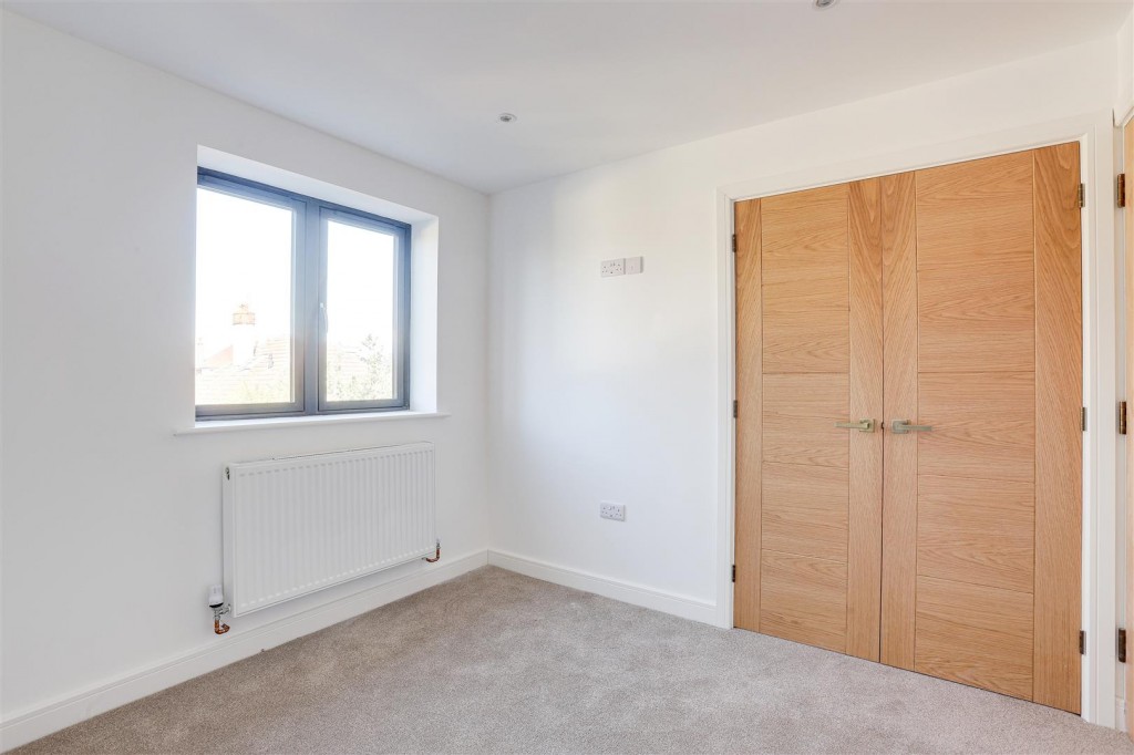 Marsham Drive, Arnold, Nottinghamshire, NG5 6TB
