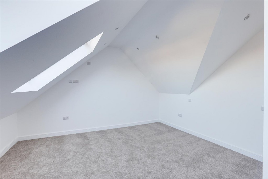 Marsham Drive, Arnold, Nottinghamshire, NG5 6TB