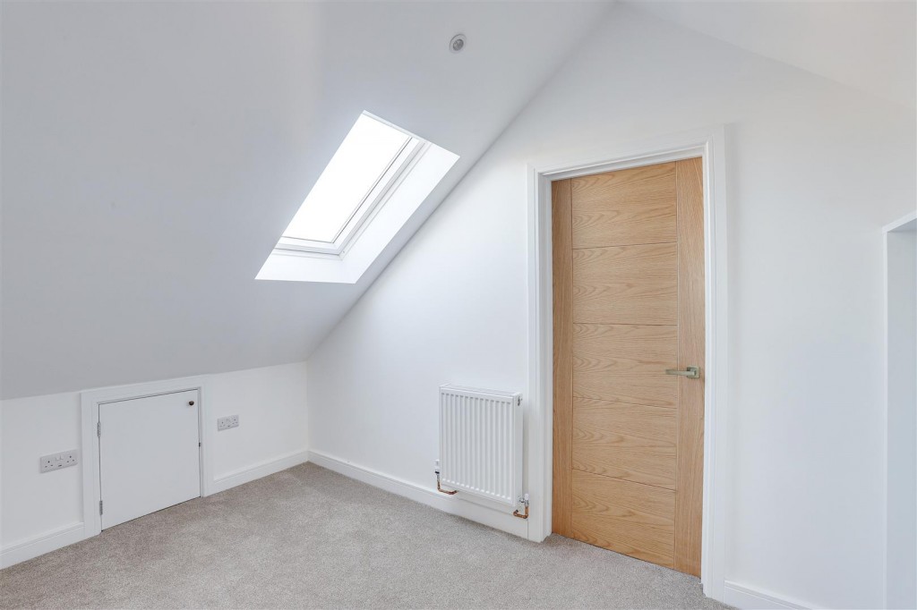 Marsham Drive, Arnold, Nottinghamshire, NG5 6TB