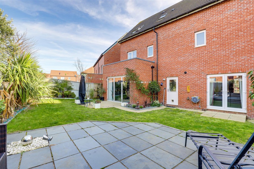 Yarnsworth Road, Newark, Nottinghamshire, NG24 3WL