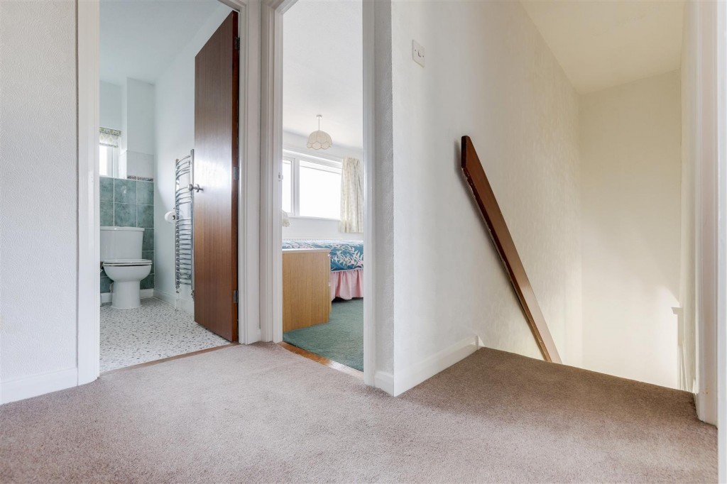 Dale Close, West Bridgford, Nottinghamshire, NG2 6LH