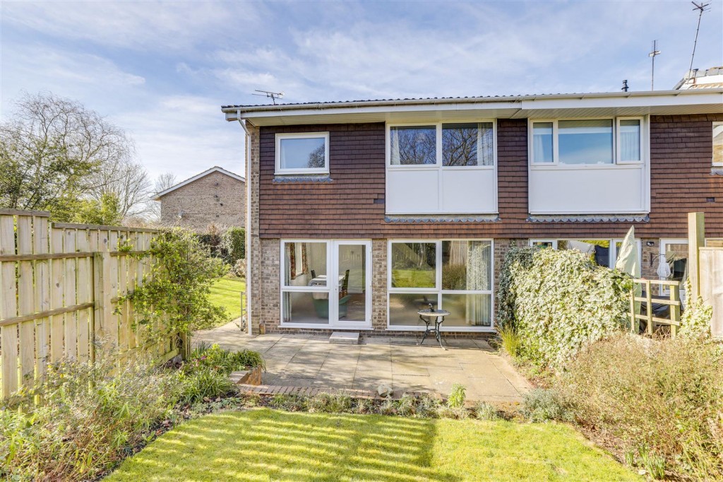 Dale Close, West Bridgford, Nottinghamshire, NG2 6LH