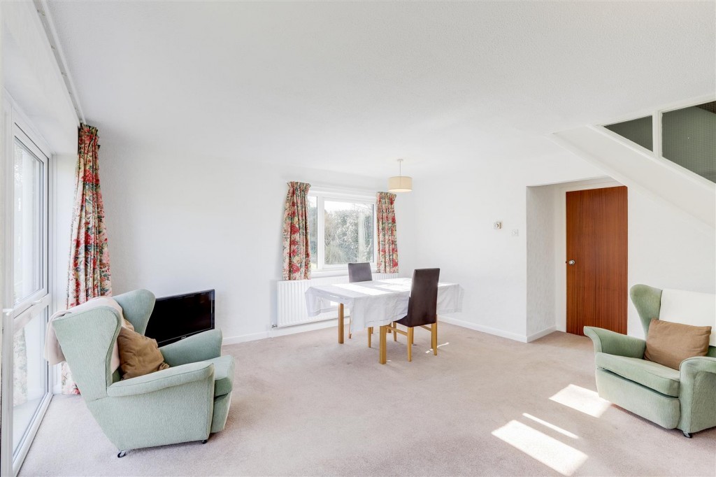 Dale Close, West Bridgford, Nottinghamshire, NG2 6LH