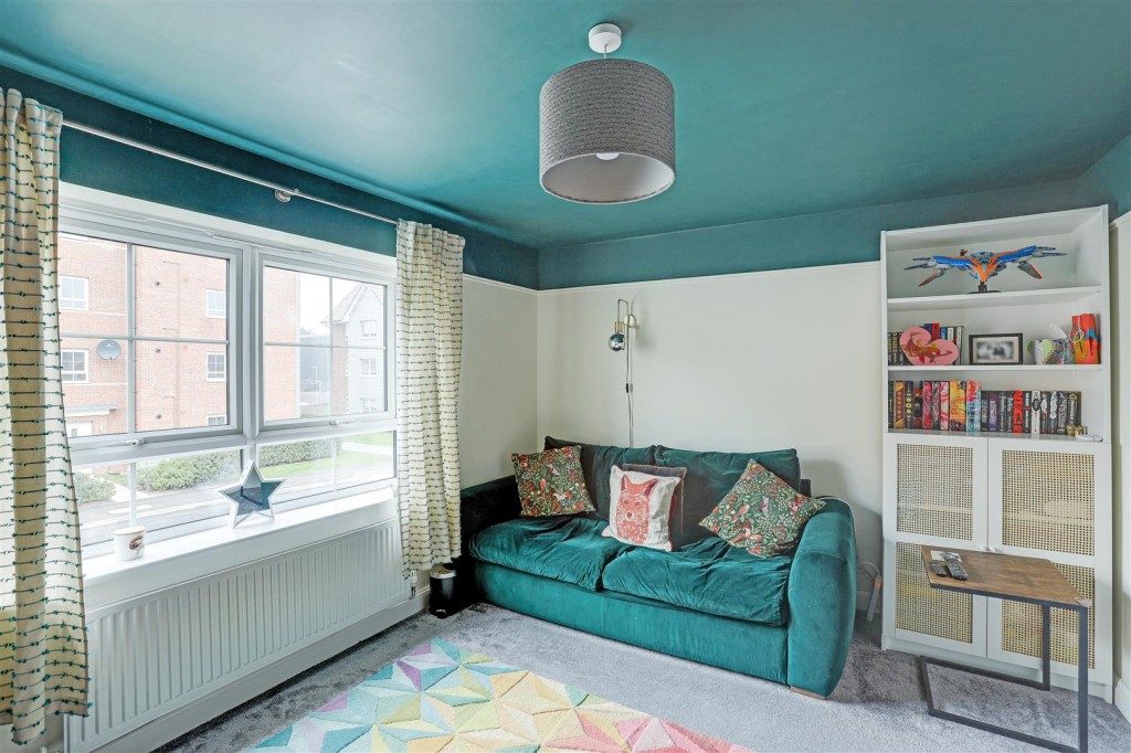 Regeneration Way, Beeston, Nottinghamshire, NG9 1NJ