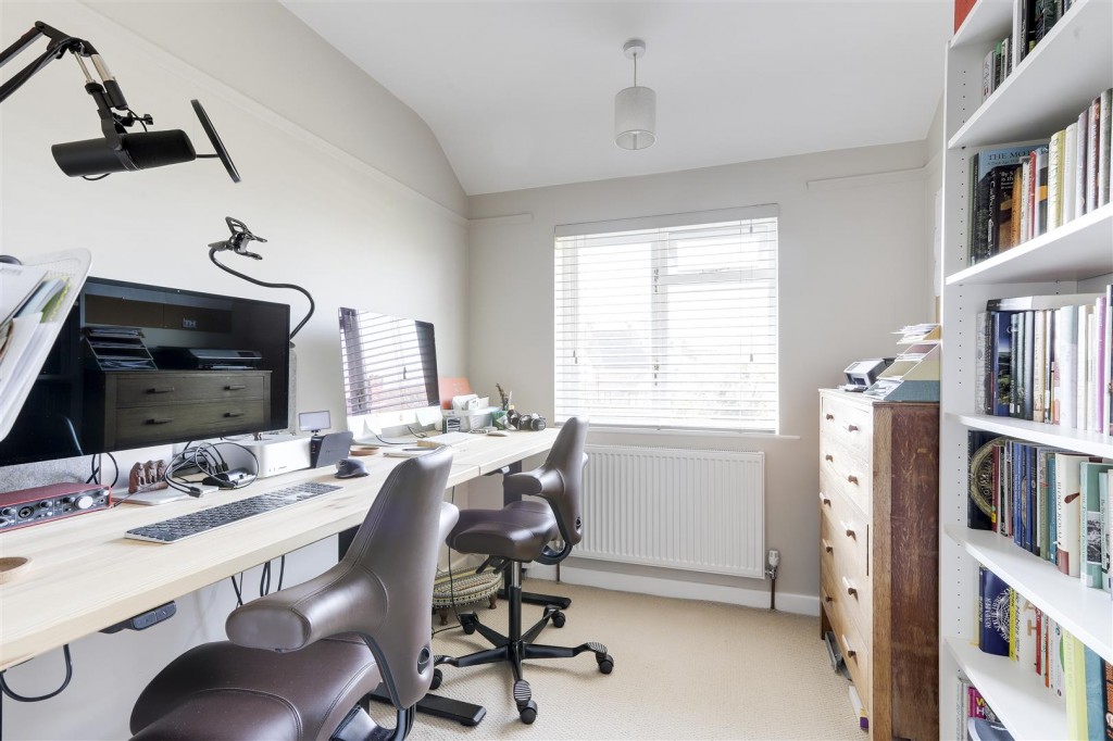 Caythorpe Crescent, Sherwood, Nottinghamshire, NG5 3DL