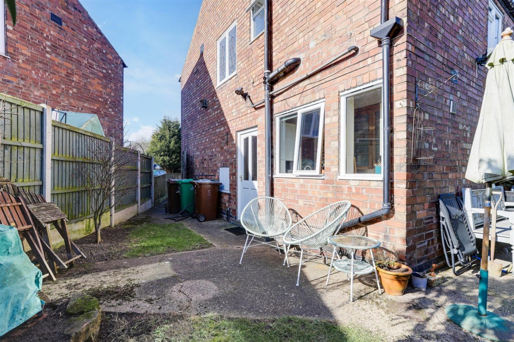 Caythorpe Crescent, Sherwood, Nottinghamshire, NG5 3DL
