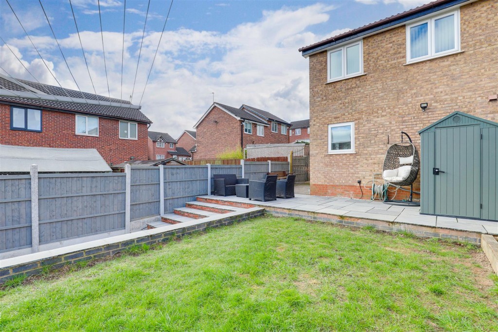 Longfellows Close, Nottingham, Nottinghamshire, NG5 5UD