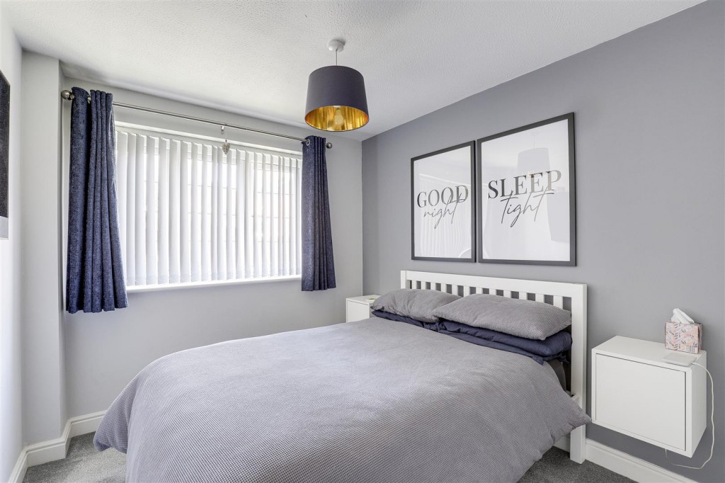 Longfellows Close, Nottingham, Nottinghamshire, NG5 5UD