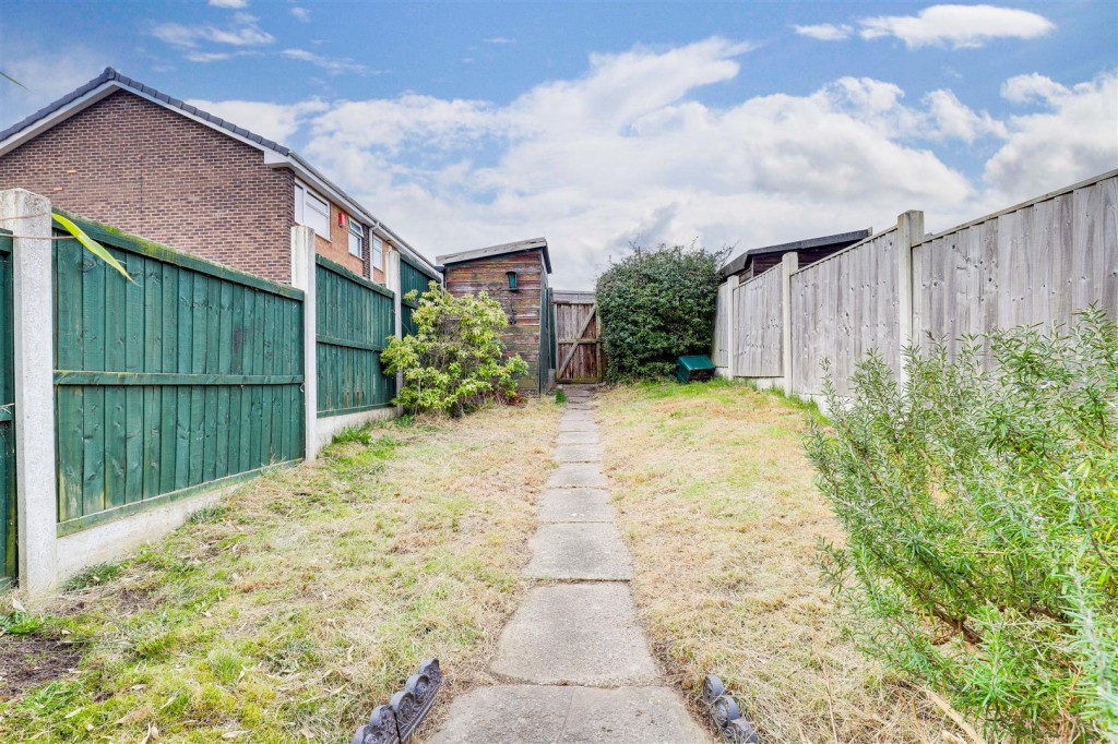 Charnwood Lane, Arnold, Nottinghamshire, NG5 6PG