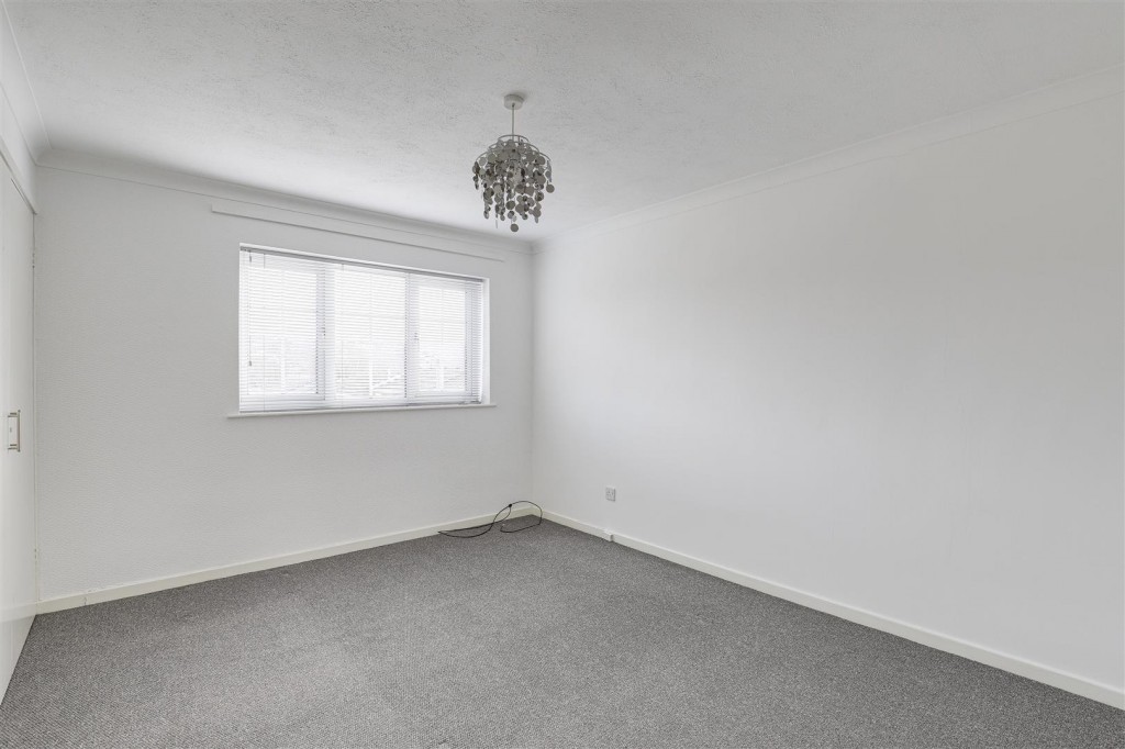 Charnwood Lane, Arnold, Nottinghamshire, NG5 6PG