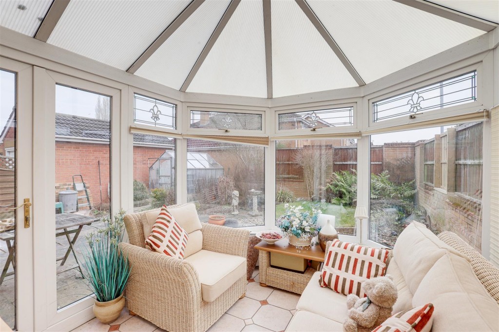 Morris Avenue, Beeston, Nottinghamshire, NG9 6DE