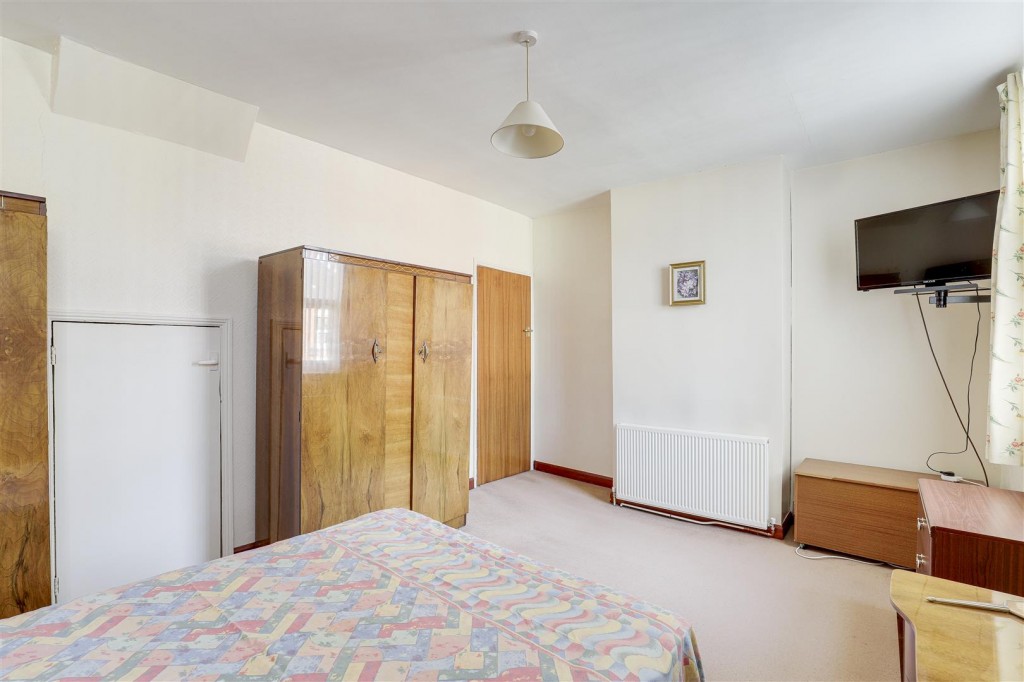 Linby Avenue, Hucknall, Nottinghamshire, NG15 7TT