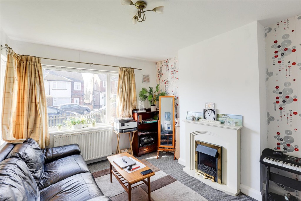 Barlock Road, Basford, Nottinghamshire, NG6 0FF