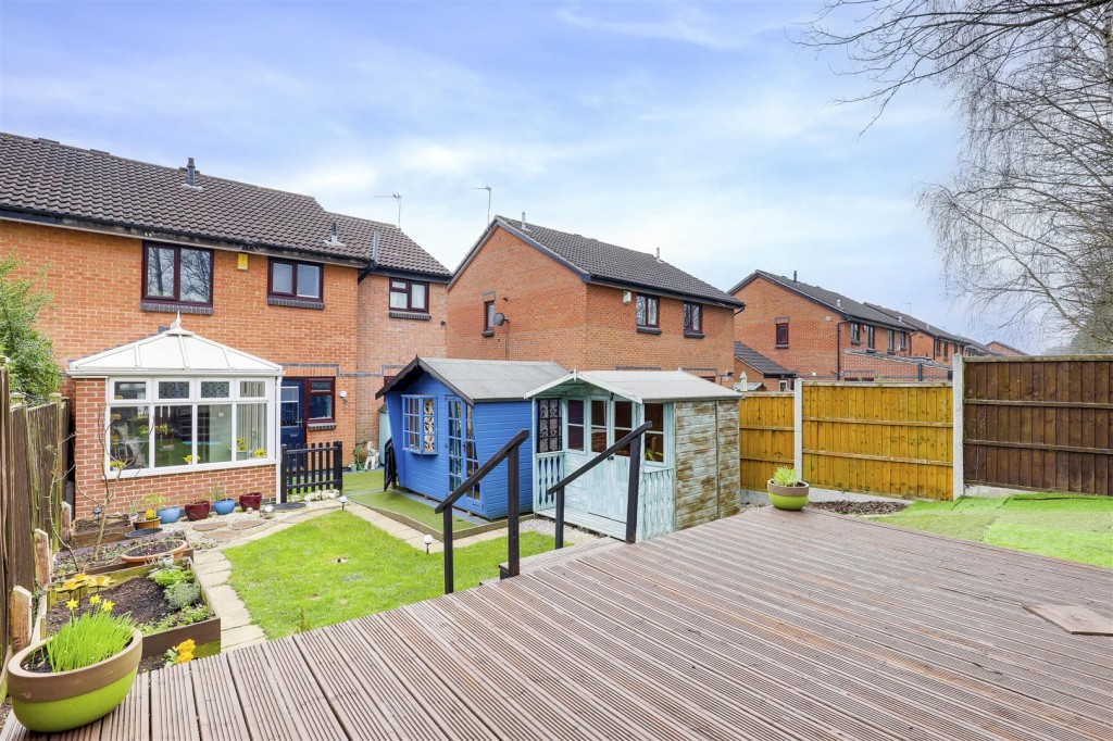 Crawford Close, Wollaton, Nottinghamshire, NG8 2AZ