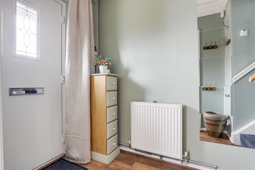 Crawford Close, Wollaton, Nottinghamshire, NG8 2AZ