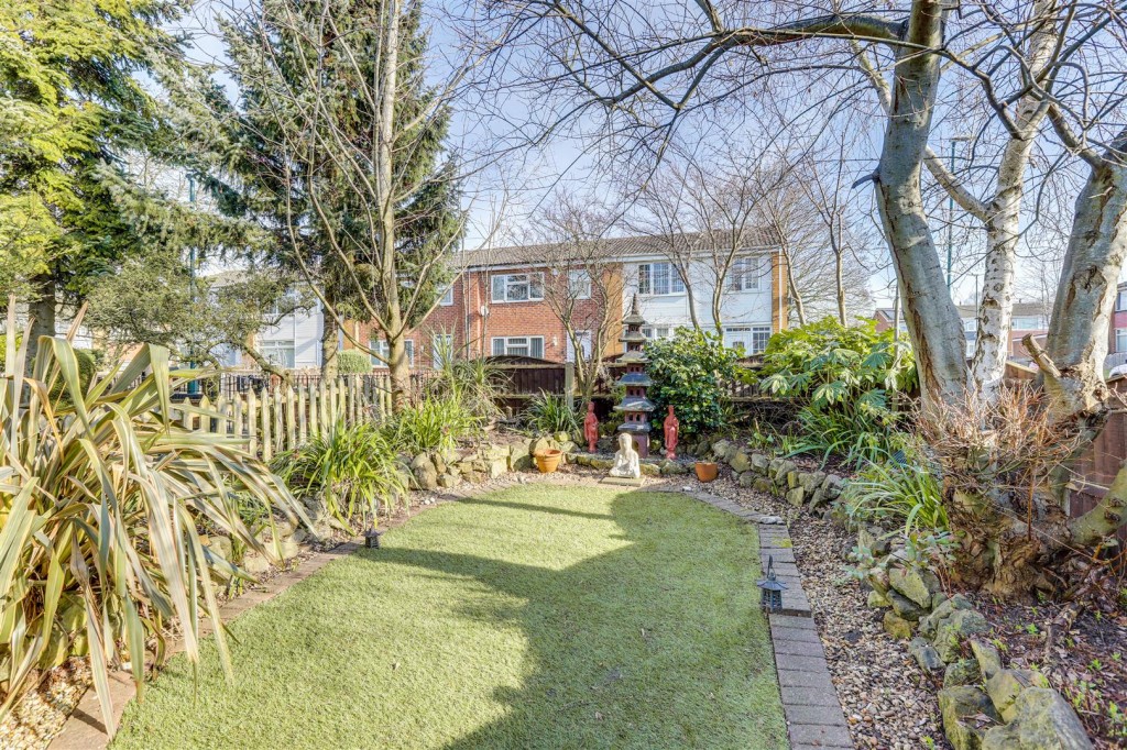 Deptford Crescent, Bulwell, Nottinghamshire, NG6 9DL