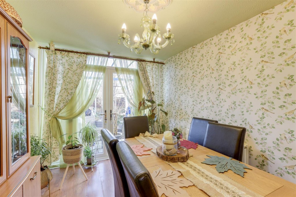 Deptford Crescent, Bulwell, Nottinghamshire, NG6 9DL