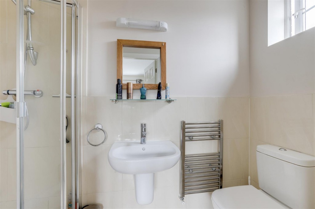 Hitchen Road, Long Eaton, Derbyshire, NG10 3SB