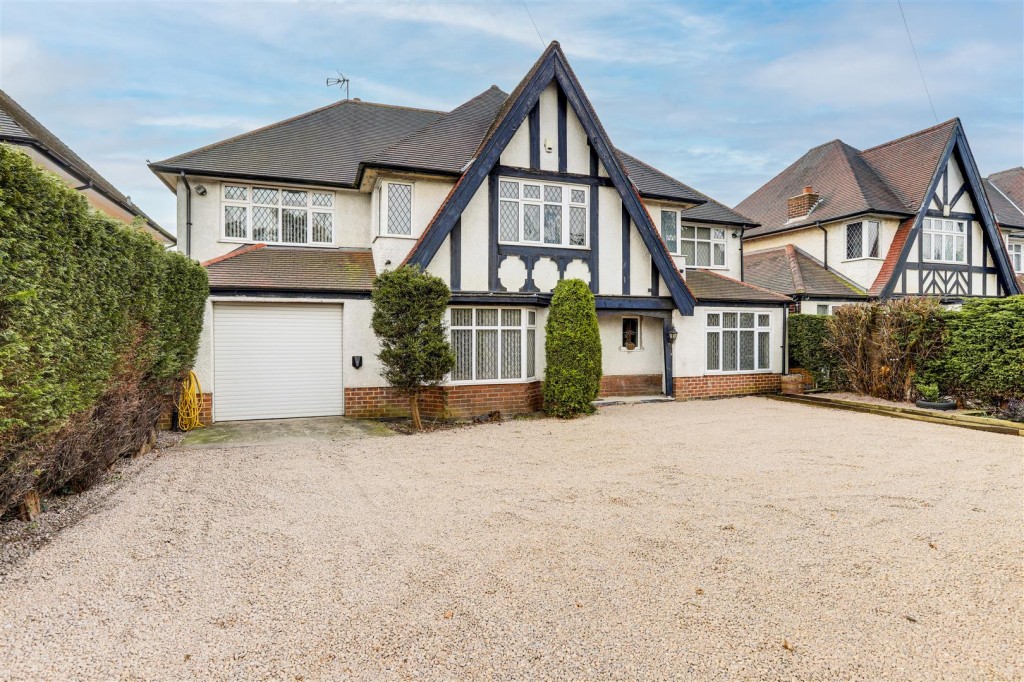 Derby Road, Beeston, Nottinghamshire, NG9 3AP