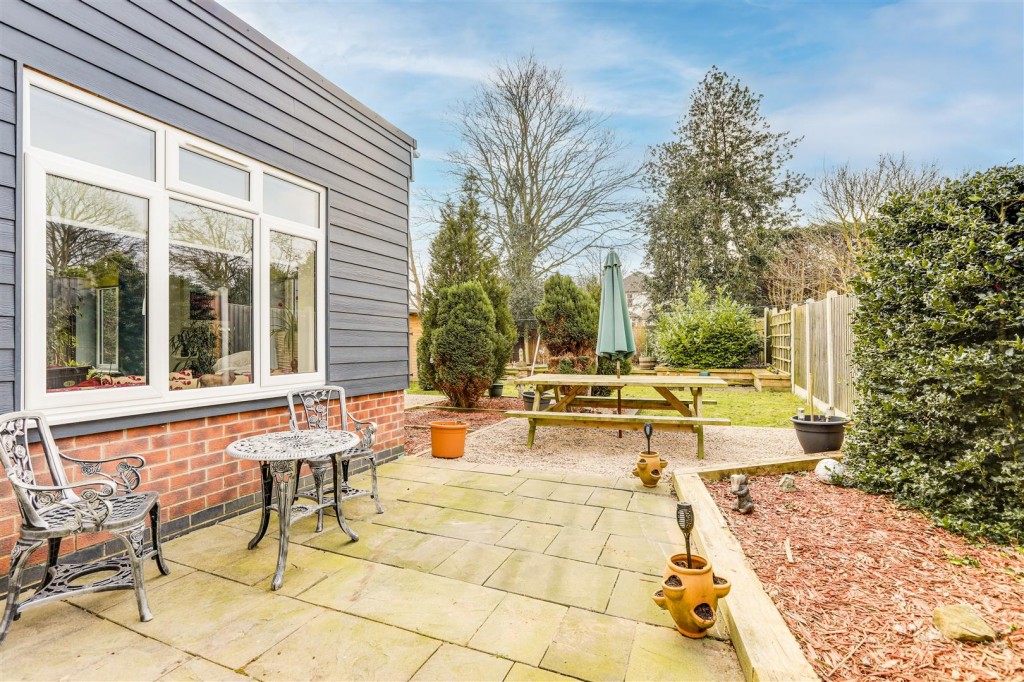 Derby Road, Beeston, Nottinghamshire, NG9 3AP
