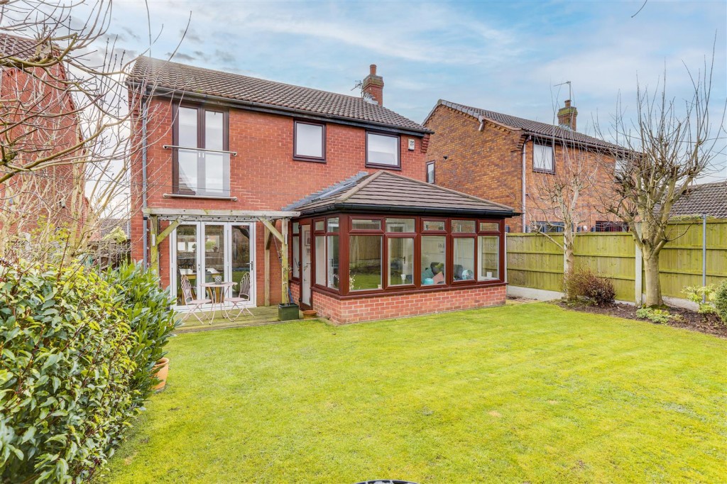 Chedington Avenue, Mapperley, Nottinghamshire, NG3 5SG
