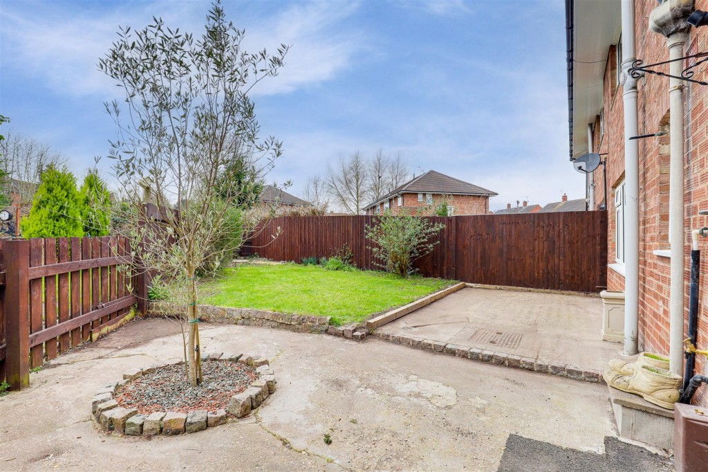 Earlswood Drive, Edwalton, Nottinghamshire, NG12 4AZ