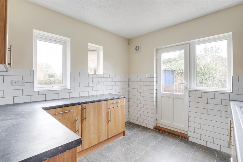 Earlswood Drive, Edwalton, Nottinghamshire, NG12 4AZ